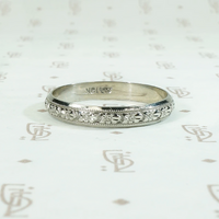 Engraved 18k White Gold Deco Men's Wedding Band