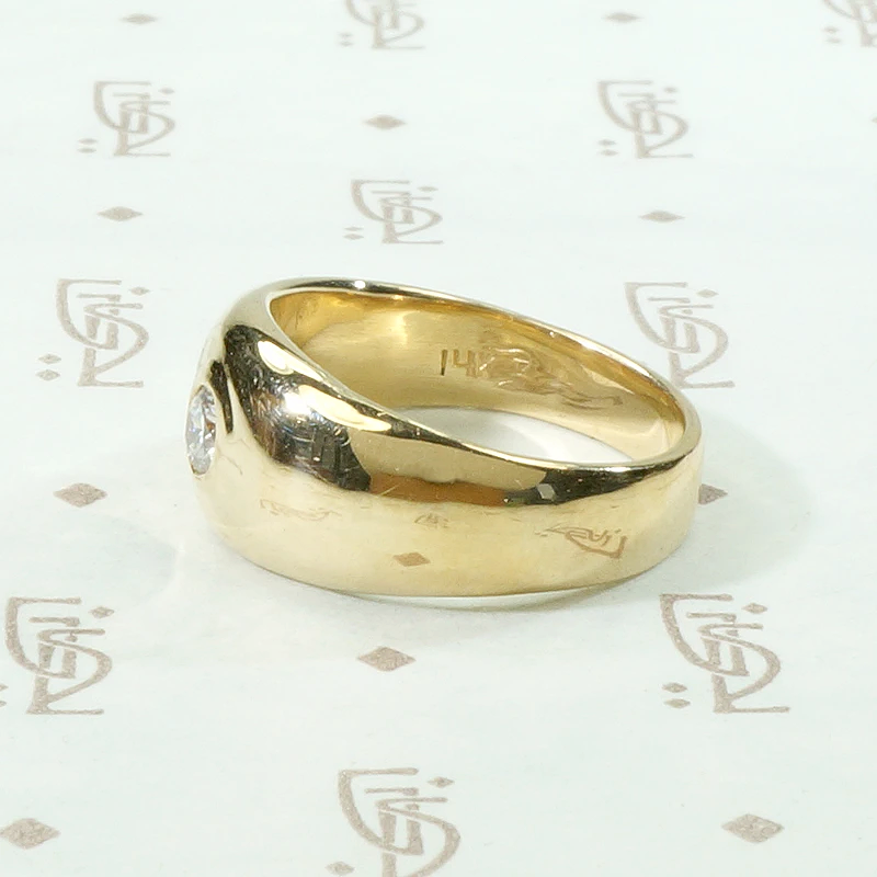 Mid Century Diamond Set Gold Gypsy Band