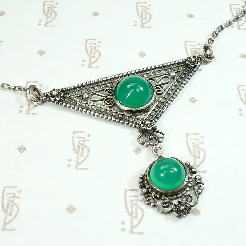 Jazz Age Filigree Necklace with Chrysoprase