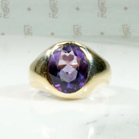 Sleek & Sassy Amethyst Signet Ring in Gold