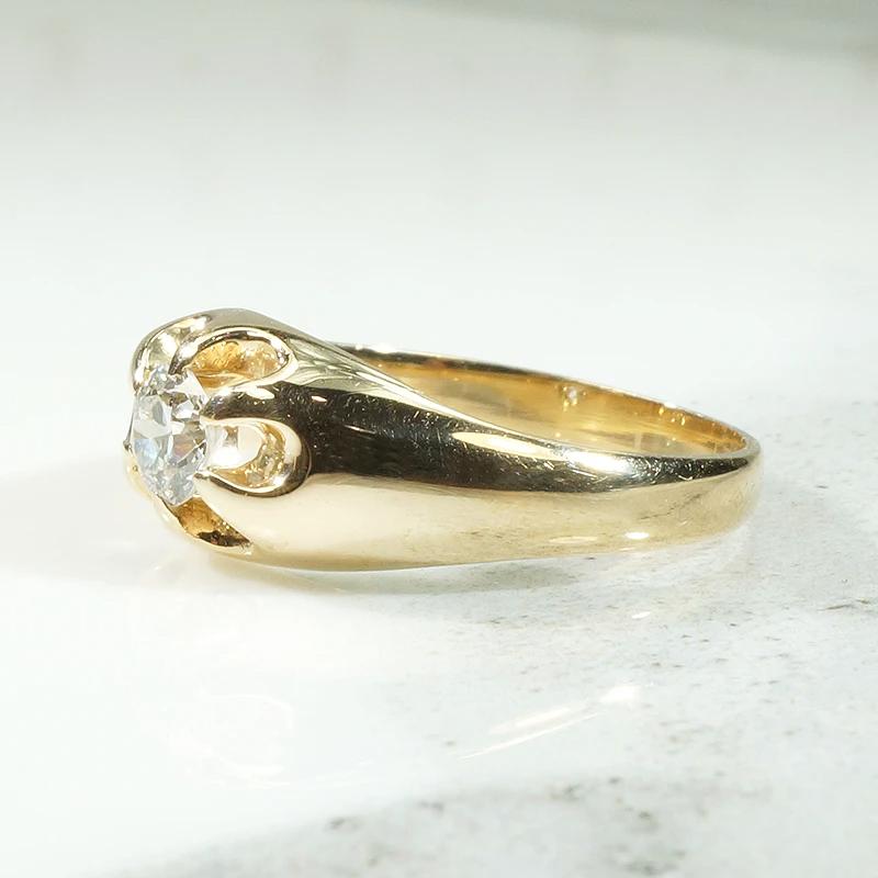 Classic Diamond Set Gold Belcher Band