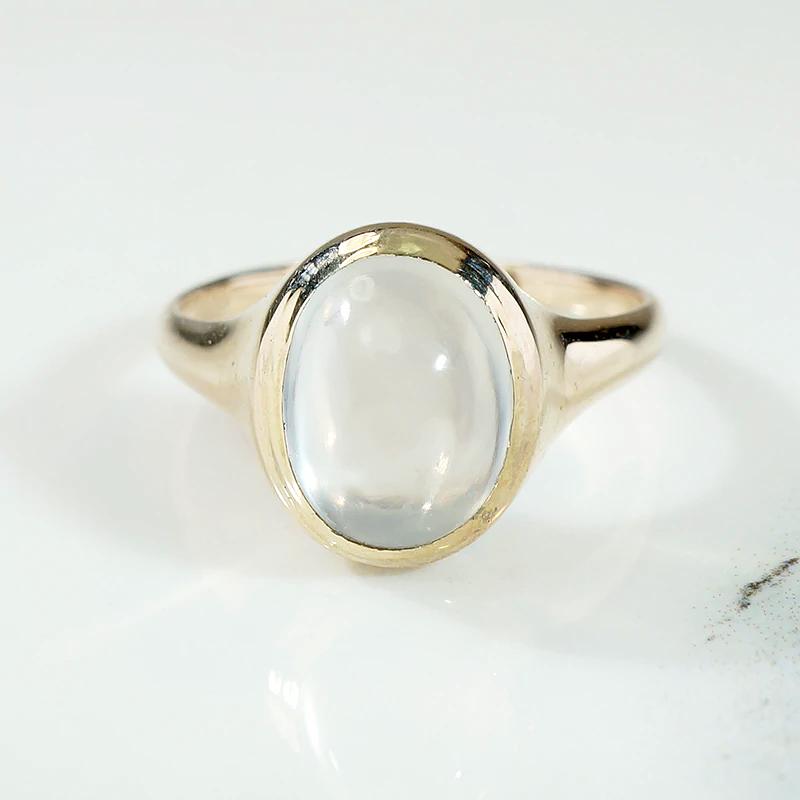 Sensual Edwardian Moonstone in Gold Ring