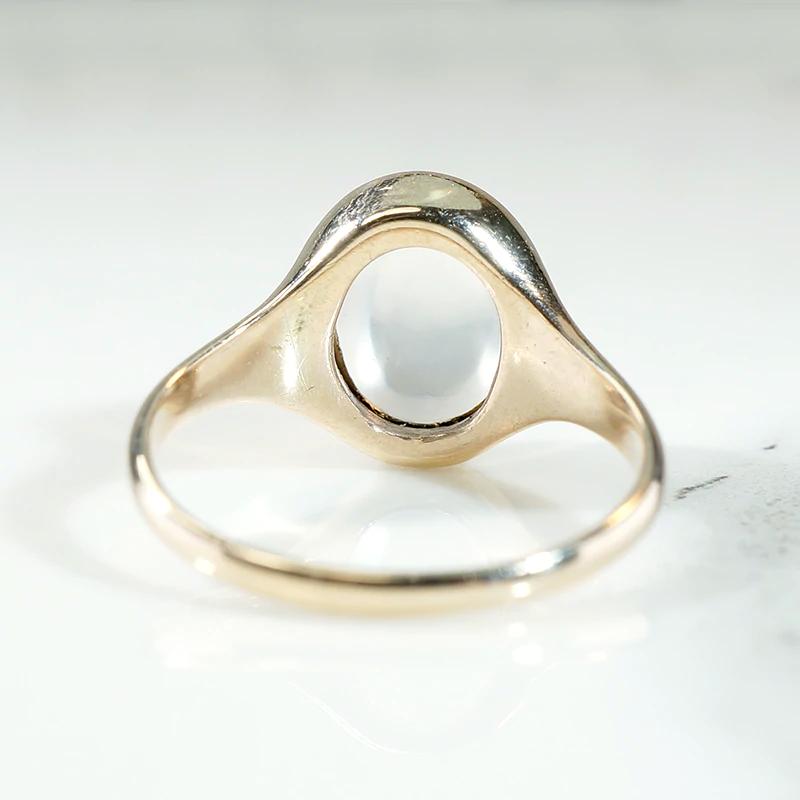 Sensual Edwardian Moonstone in Gold Ring