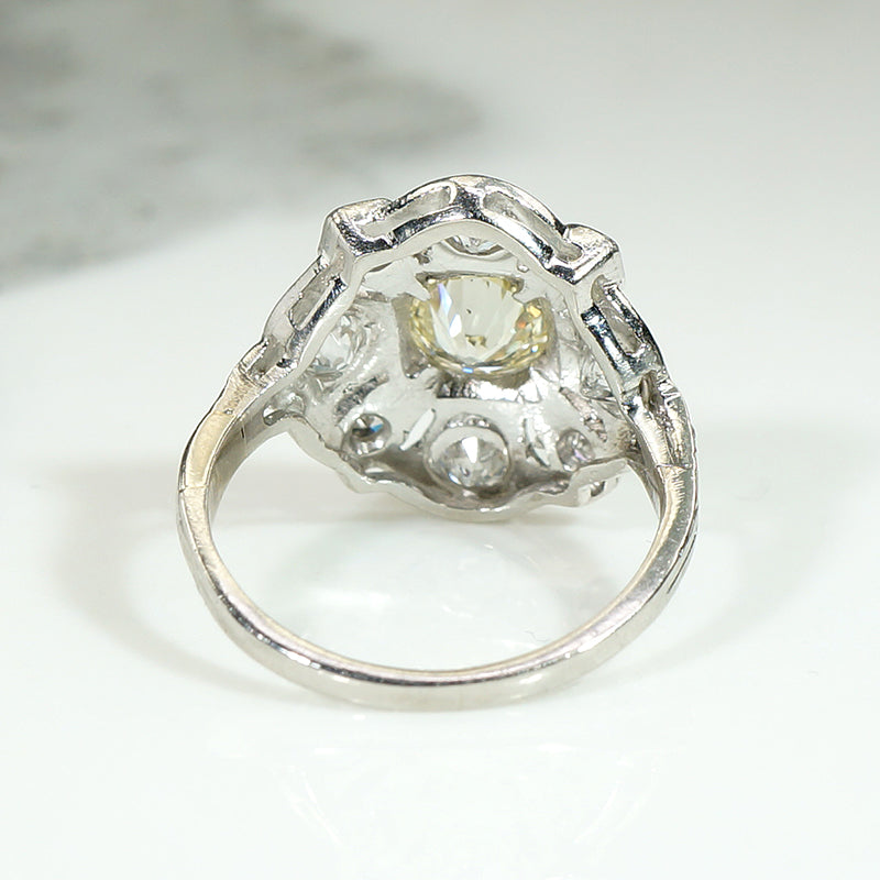 Wind Rose Diamond & Engraved Platinum Ring