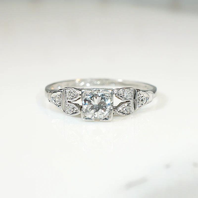 Dainty Deco Diamond in Platinum Engagement Ring
