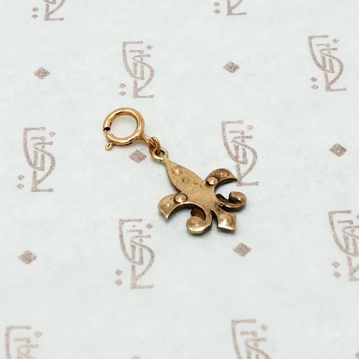 antique fleur de lis back