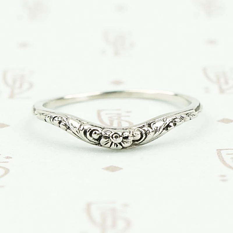 FLORAL CURVE a Recycled Revival Band