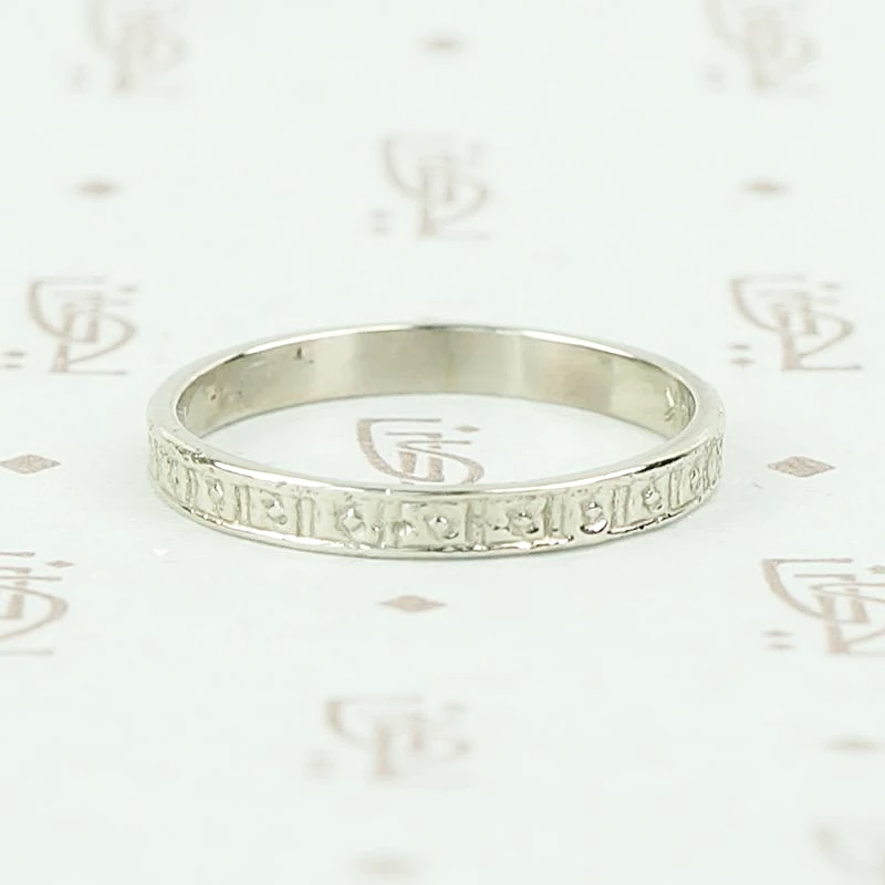Flowers Recycled Revival band in white gold.
