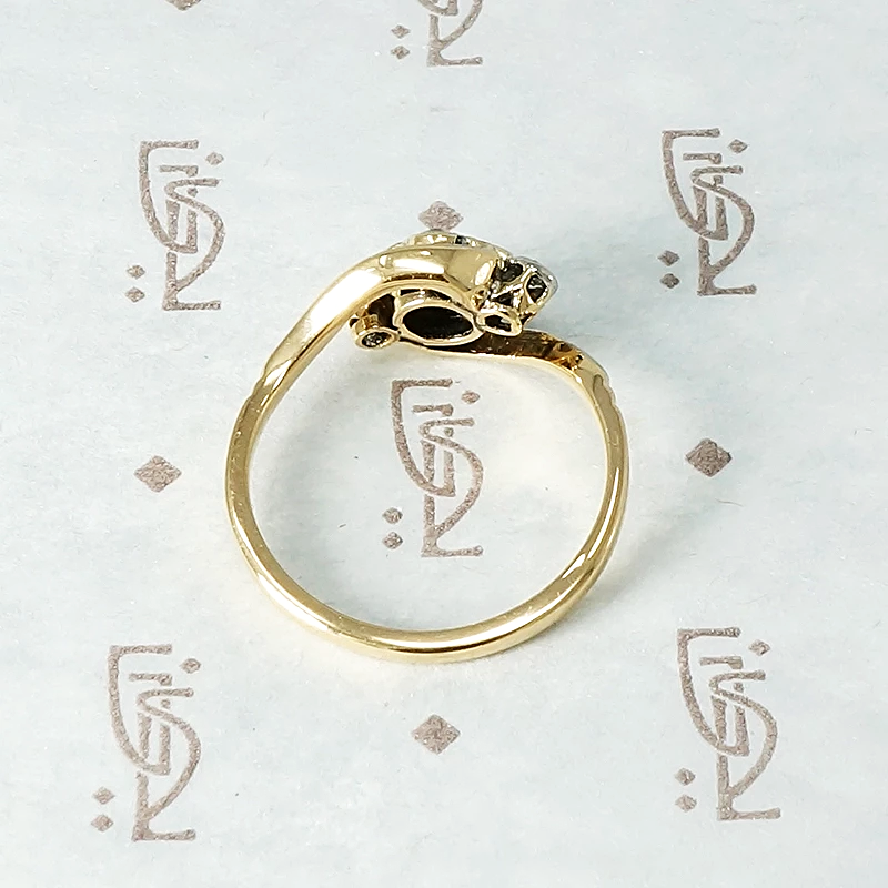 Swirling Romantic Diamond Cluster Ring