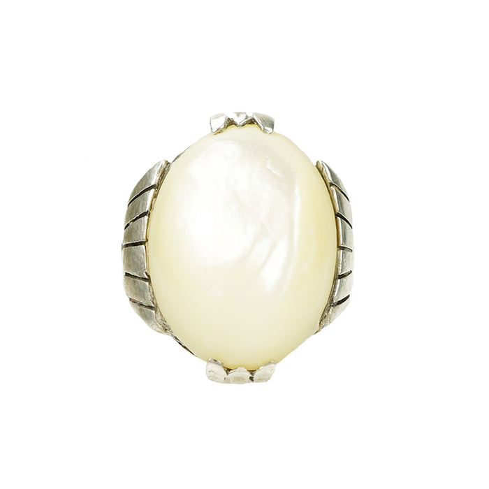 French Deco Silver and Mother of Pearl Ring