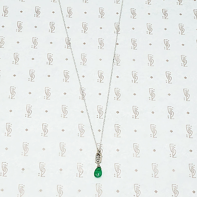 Emerald and White Gold Filigree Necklace by brunet