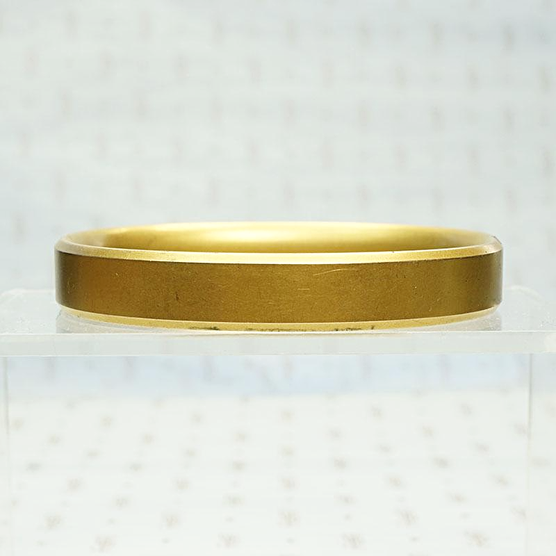 Beveled Edge Edwardian Bangle with Matte Finish