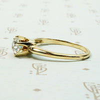 Lovely Gold OEC Diamond Solitaire