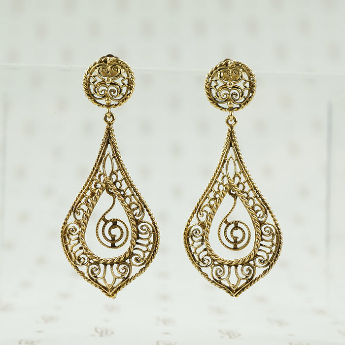 Vintage 1960's Gold Filigree Drop Earrings