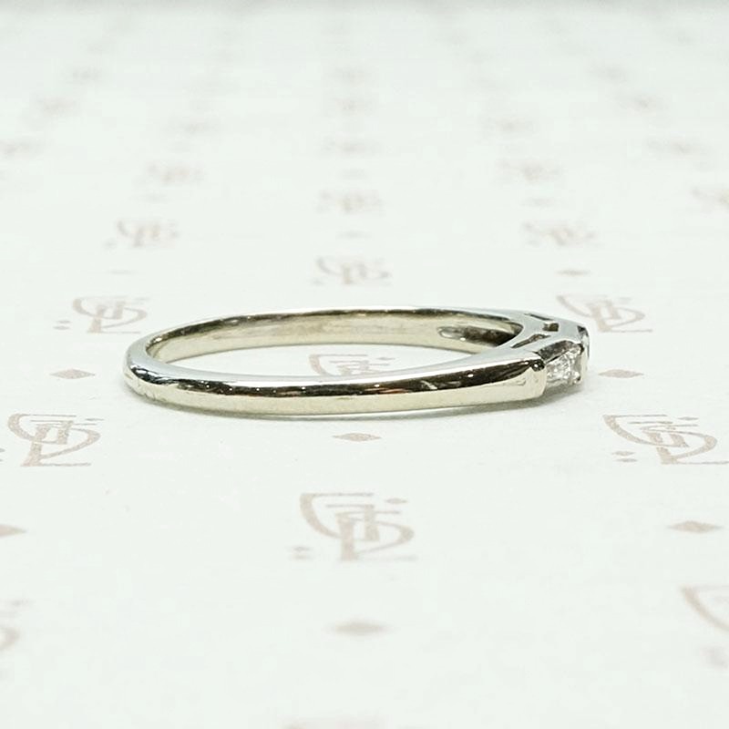 Clean Lined Baguette Band in White Gold, right side.