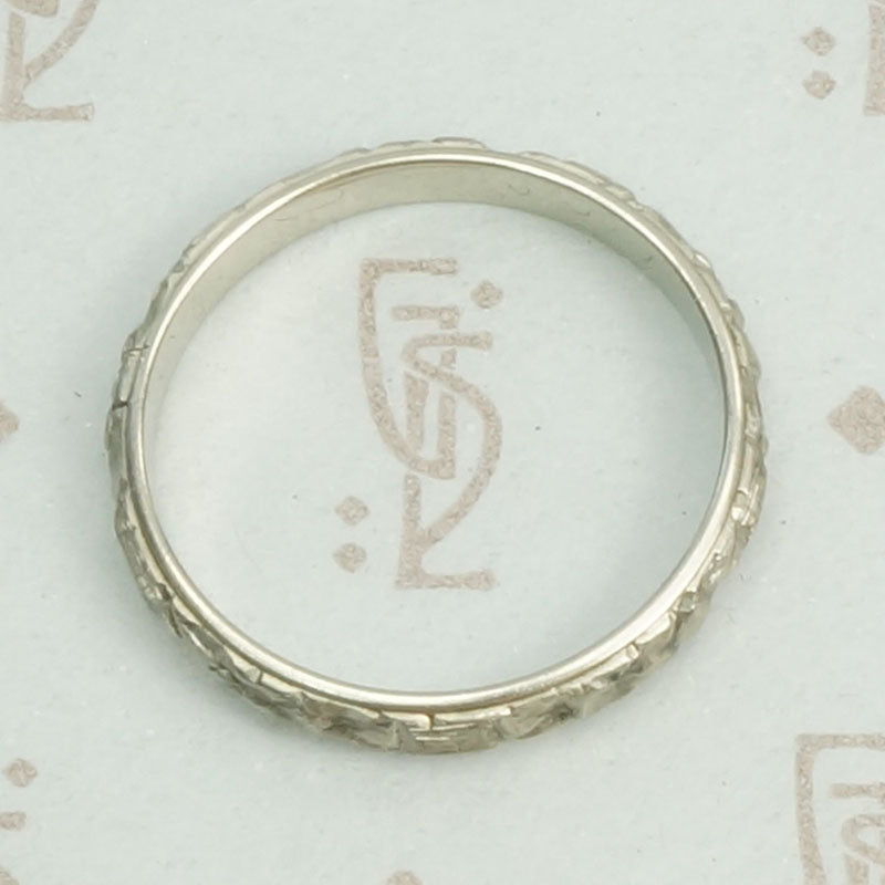18k White Gold Floral Wedding Band, top view.