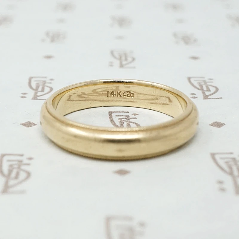 Vintage Gold Band with Milgrain Edge