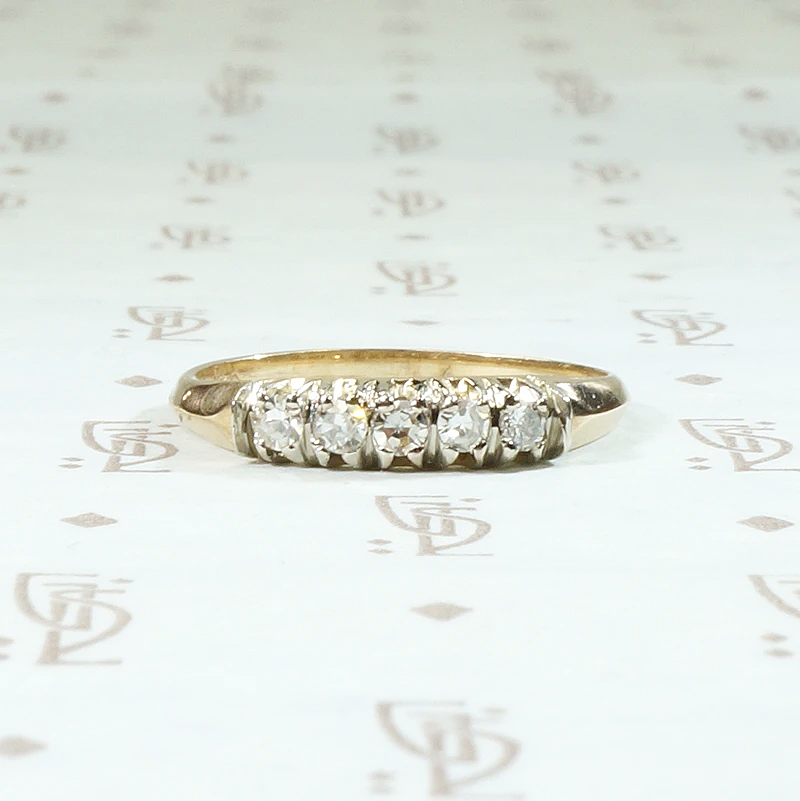 Five Diamond Knife Edge Gold Wedding Band