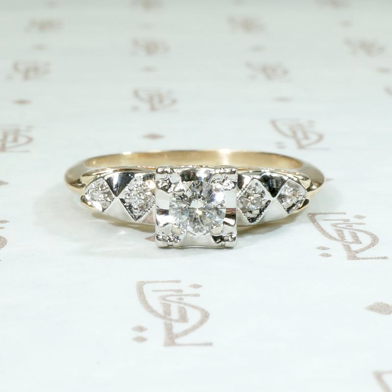 Decorative Two Tone Diamond NOS Wedding Set