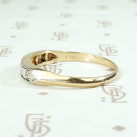 Lovely Deco Two-Tone Diamond Wedding Band