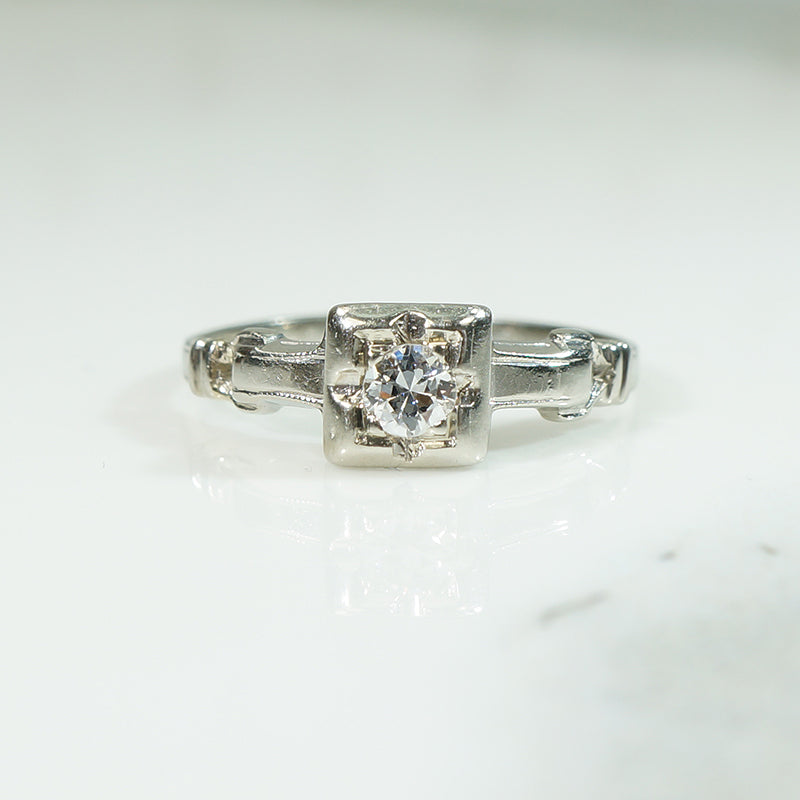 Vintage 1930's White Gold Diamond Ring