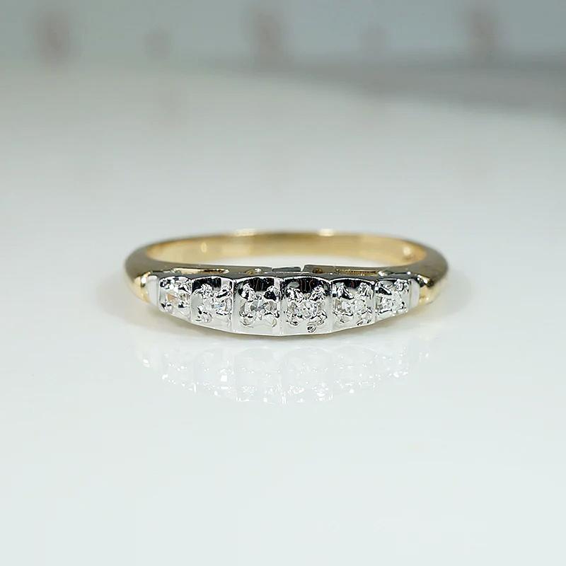 Retro Stepped Diamond Band in Two Tone Gold