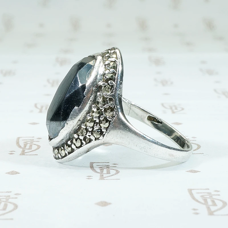 Icy Grey Glitter Hematite & Marcasite Silver Ring