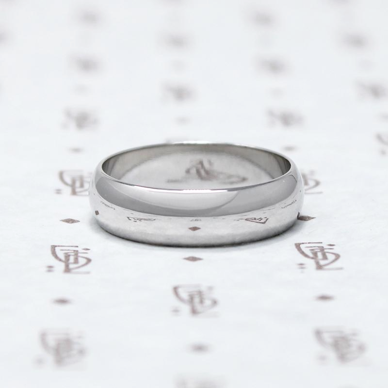 The Classic Half Round Wedding Band in white gold