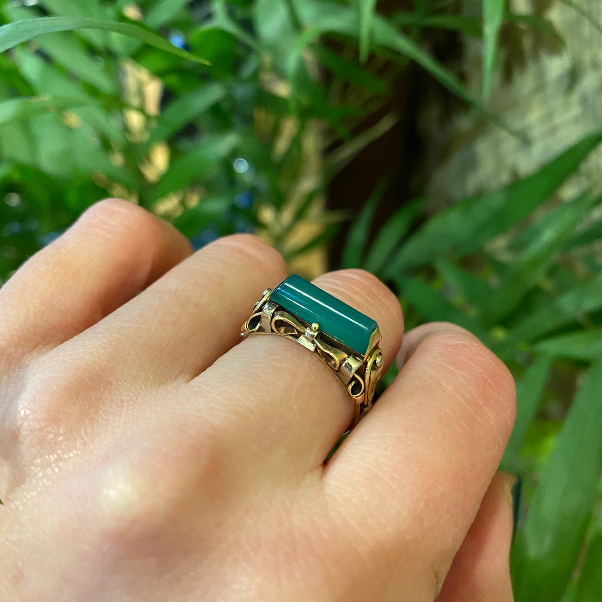 Retro Chrysoprase Statement Ring