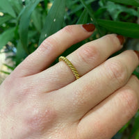 Luxe 18k Gold Rope Band