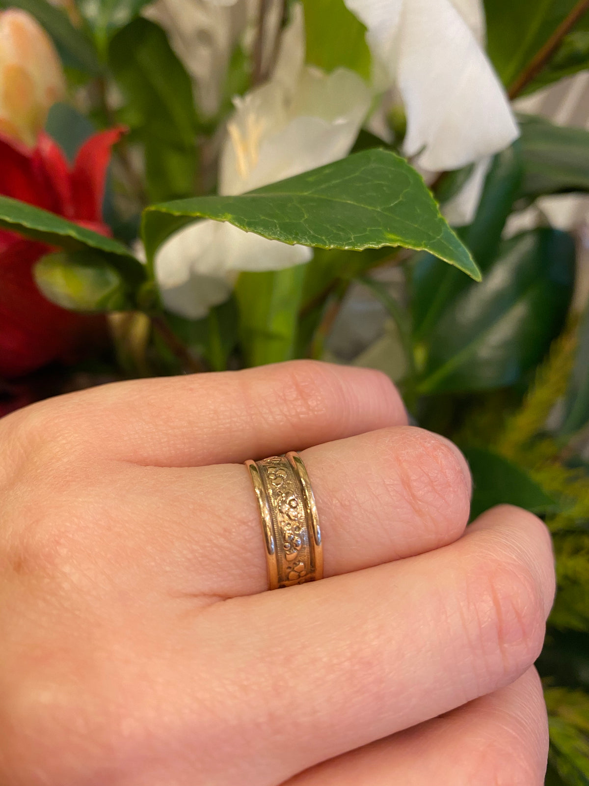 1860's Gold Wide Fancy Band