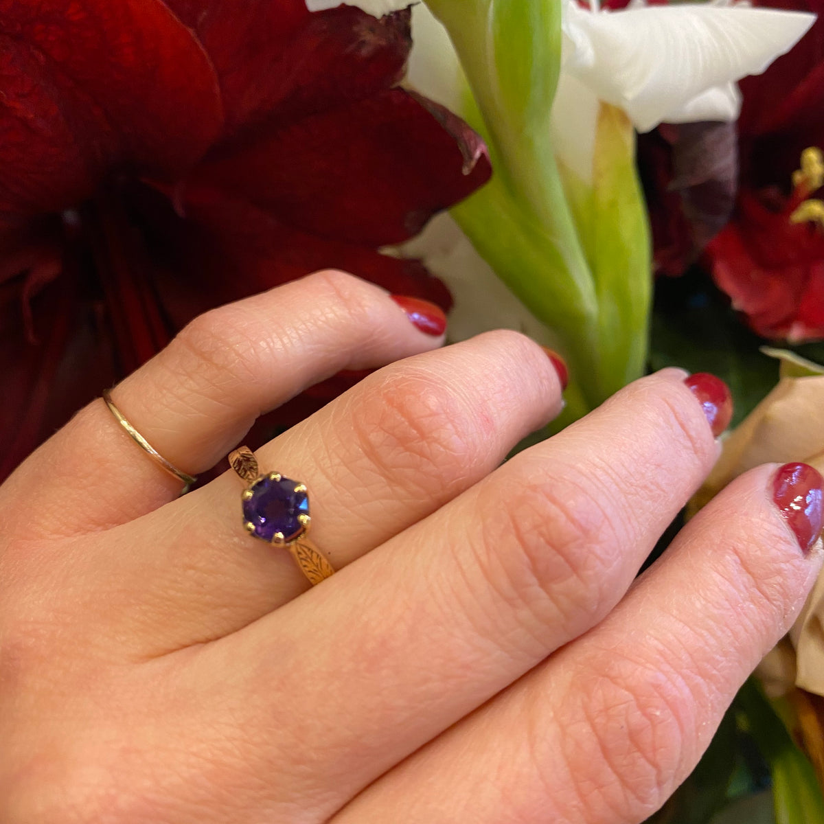 Vintage Amethyst Solitaire in Gold