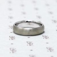 Timeless Half Round Comfort Fit white gold Wedding Band