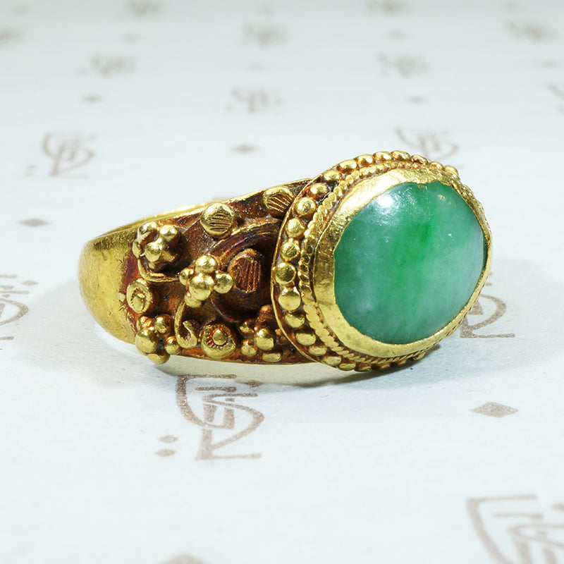 Antique Treasure Jade and 22k Gold Band