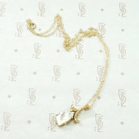 Elegant Freshwater Pearl Pendant in Gold