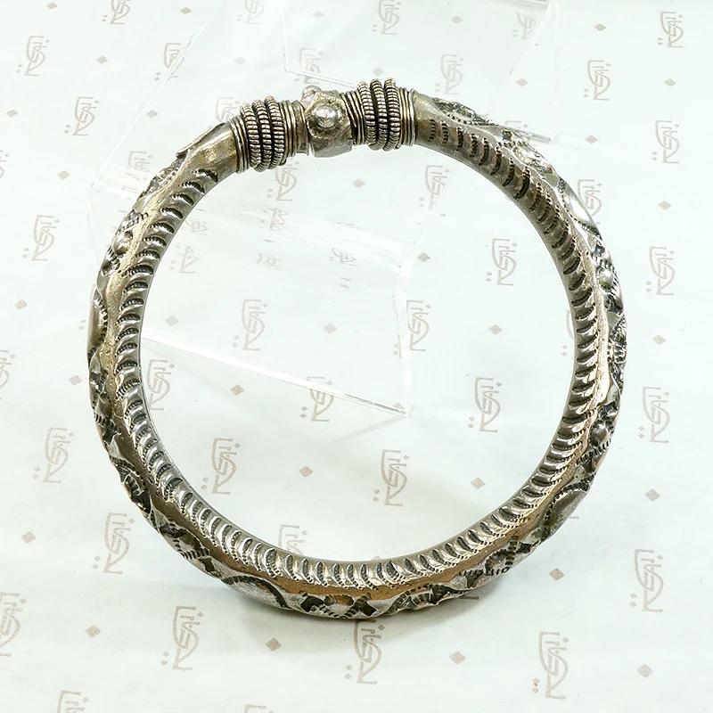 Engraved & Filigreed Silver Bangle Bracelet