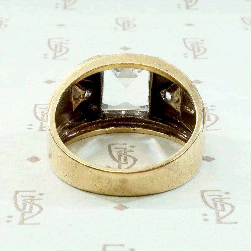 Swanky Mid Century Gold & Crystal Arrow Ring