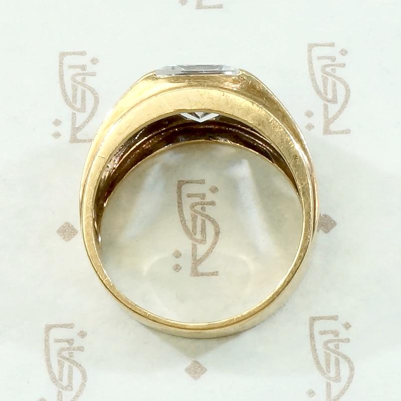 Swanky Mid Century Gold & Crystal Arrow Ring