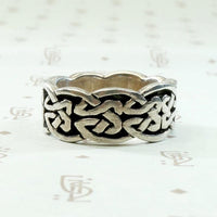 Celtic Knot Vintage Silver Band