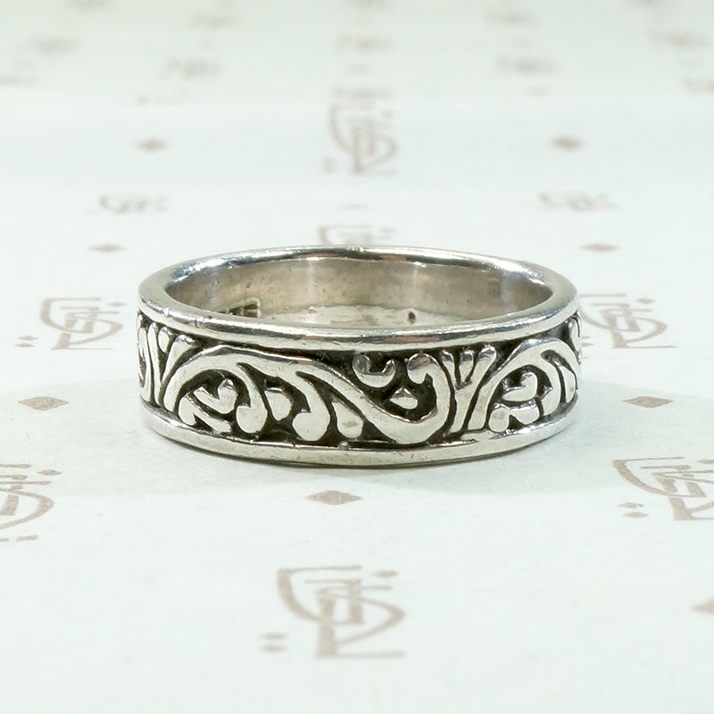 Vintage Sterling Band with Engraved Vines