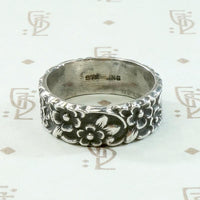 Forget Me Not Vintage Band in Sterling Silver