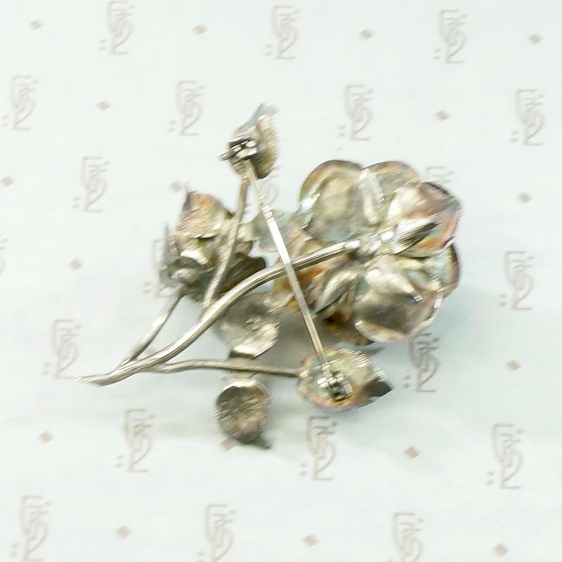 Three-Dimensional Silver Rose Bud Nosegay Brooch