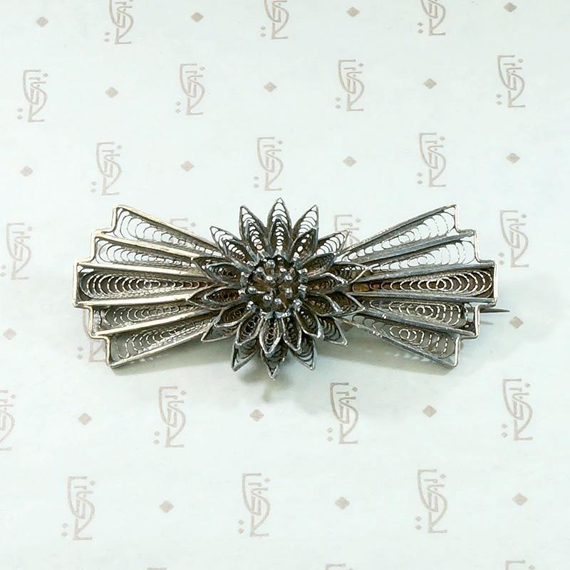 Delicate Silver Filigree Fan & Flower Brooch
