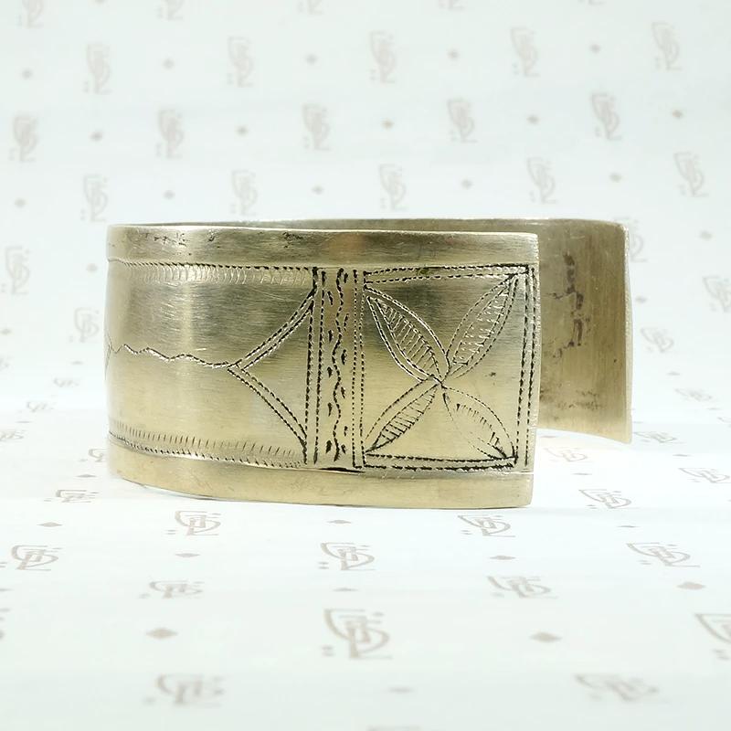 North African Engraved White Brass Cuff