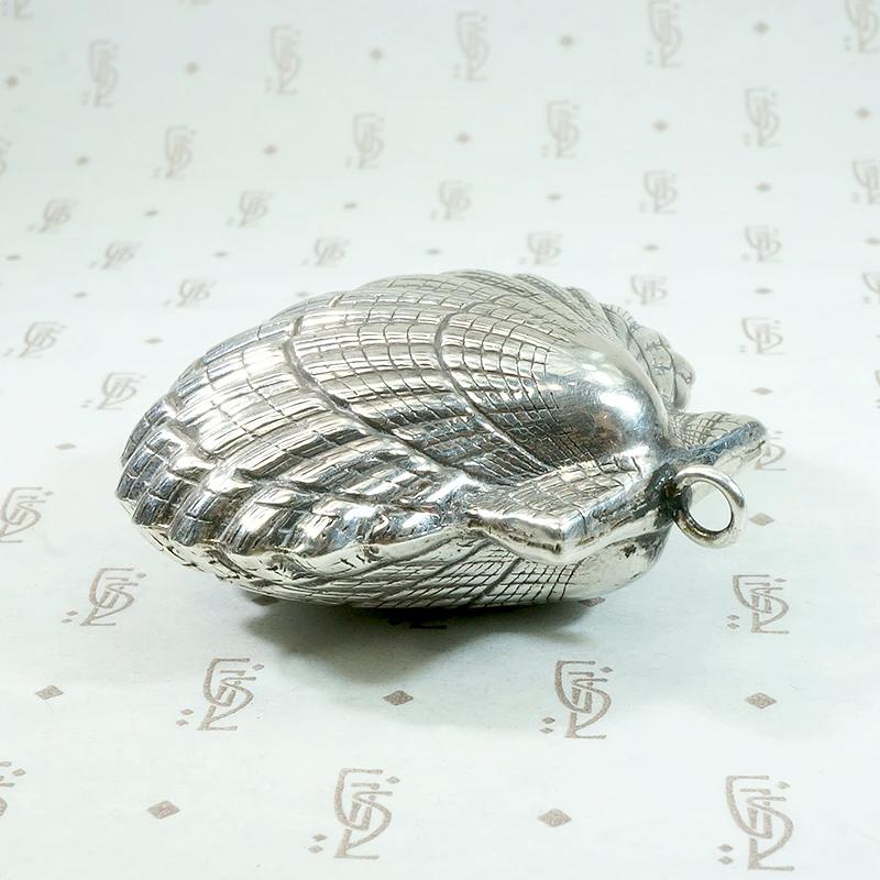 Sterling Scallop Shell Ornament by Topázio