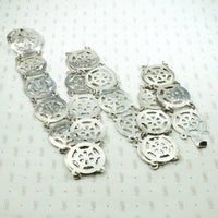 Supple Siamese Silver Flower Belt