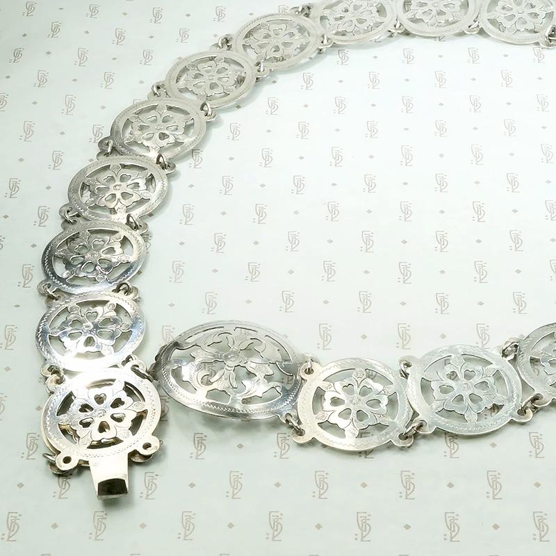 Supple Siamese Silver Flower Belt