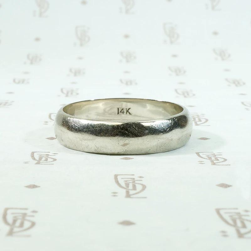 Vintage Hammered White Gold Wedding Band
