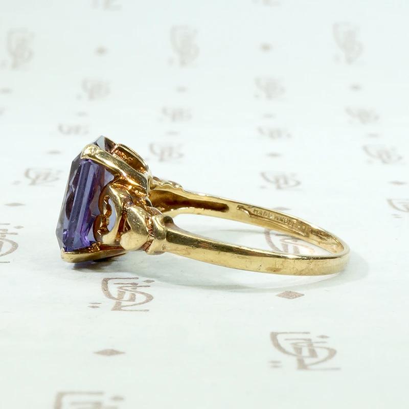Synthetic Alexandrite Ring in 10k Gold