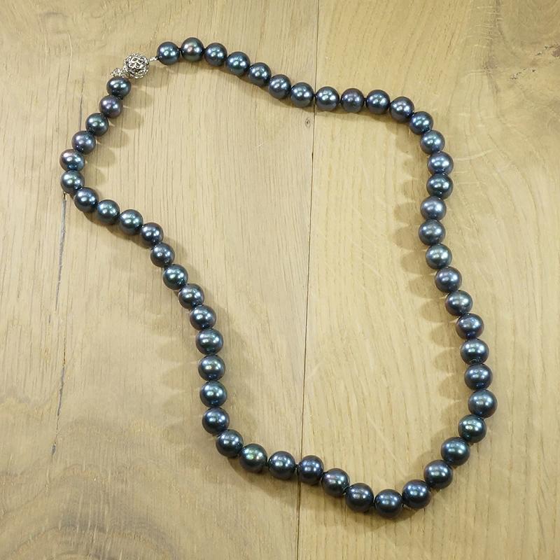 Deliciously Dark Iridescent Black Pearl Necklace